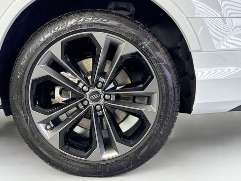 Used 2025 Audi Q7 3.0T Premium Plus w/ Premium Plus Package image 31