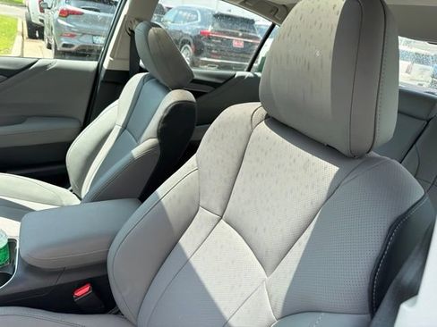 Used 2025 Subaru Legacy Limited AWD/4WD image 10