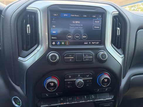 Used 2021 Chevrolet Silverado 1500 RST w/ Z71 Off-Road Package AWD/4WD image 9