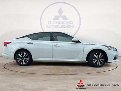 Used 2022 Nissan Altima 2.5 SL