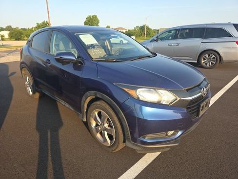 Used 2017 Honda HR-V EX image 5