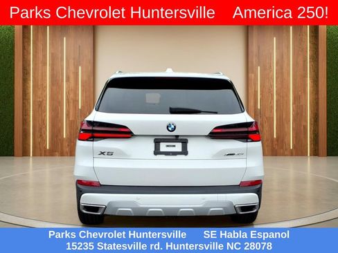 Used 2025 BMW X5 xDrive40i w/ Premium Package AWD/4WD image 31