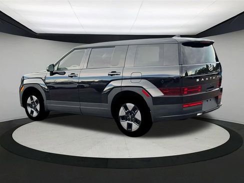 New 2026 Hyundai Santa Fe SE image 5