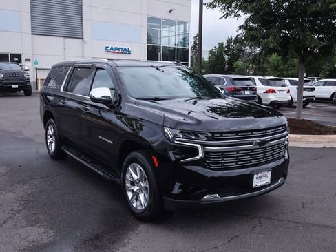 Used 2023 Chevrolet Suburban Premier AWD/4WD image 7