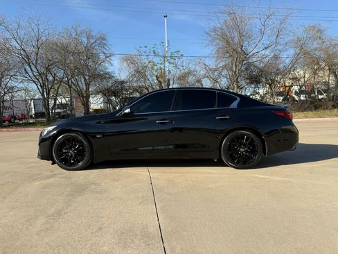 Used 2019 INFINITI Q50 Luxe w/ Essential Package (3.0T Luxe) image 3