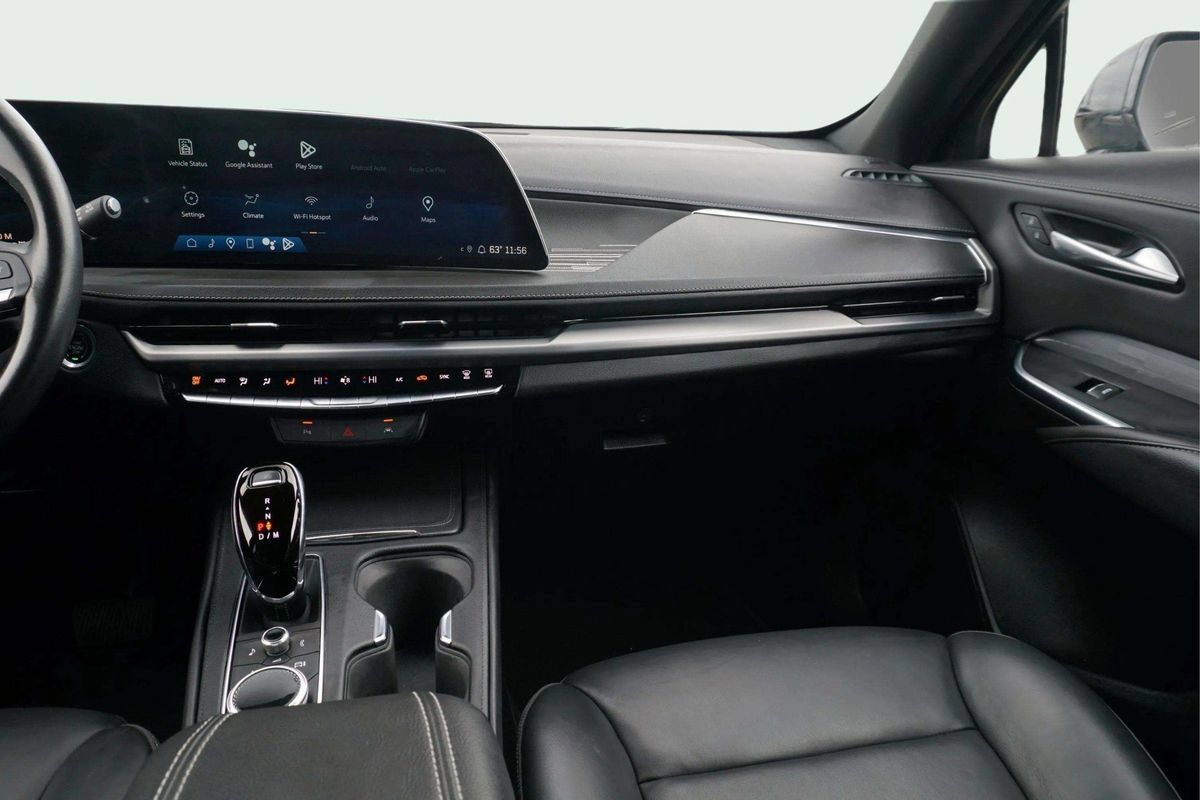 Used 2024 Cadillac XT4 Premium Luxury AWD/4WD image 24