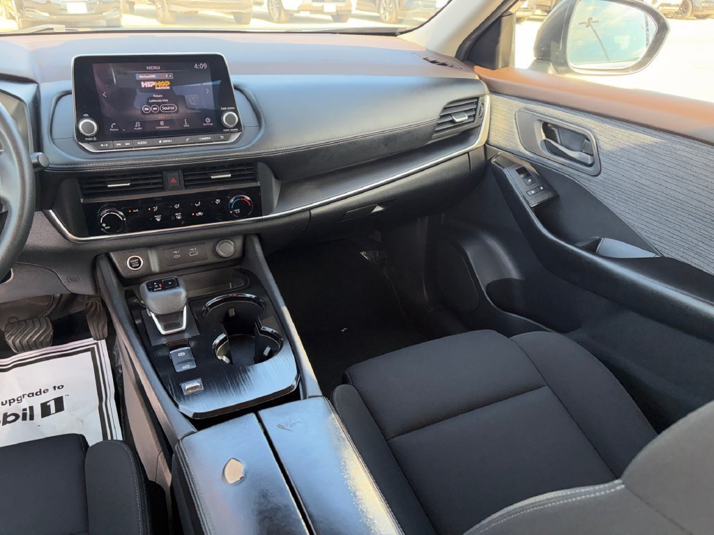 Used 2023 Nissan Rogue S FWD image 22