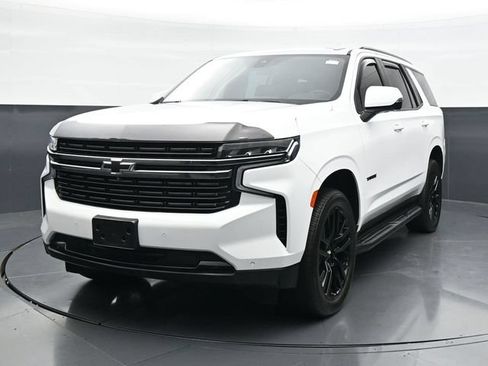 Used 2021 Chevrolet Tahoe RST w/ Luxury Package AWD/4WD image 5