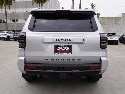New 2026 Toyota 4Runner TRD Sport Premium AWD/4WD image 5