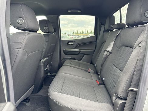 New 2026 GMC Canyon Elevation w/ LPO, Black Badging Package RWD image 23