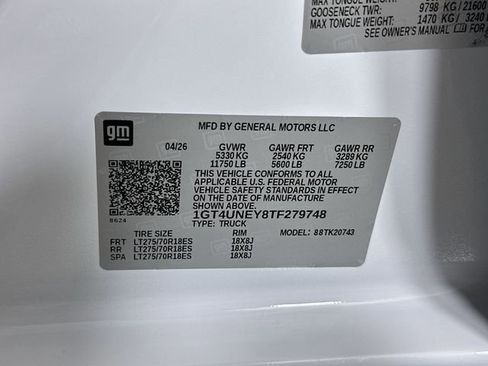 New 2026 GMC Sierra 2500 SLT w/ Max Trailering Package AWD/4WD image 35