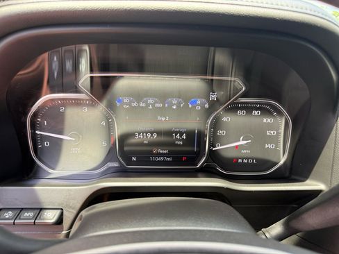 Used 2020 GMC Sierra 2500 AT4 w/ AT4 Premium Package AWD/4WD image 15