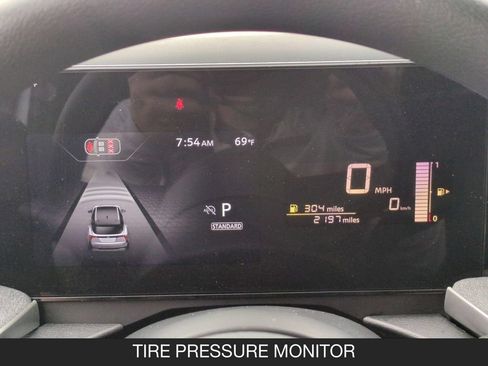 Used 2026 Nissan Kicks SV FWD image 19
