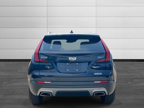 Used 2021 Cadillac XT4 Premium Luxury FWD image 4