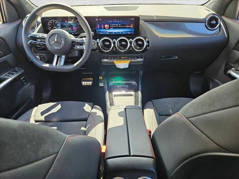 Used 2026 Mercedes-Benz GLA 250 image 14