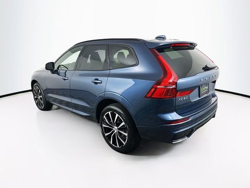 Used 2025 Volvo XC60 B5 Plus image 5