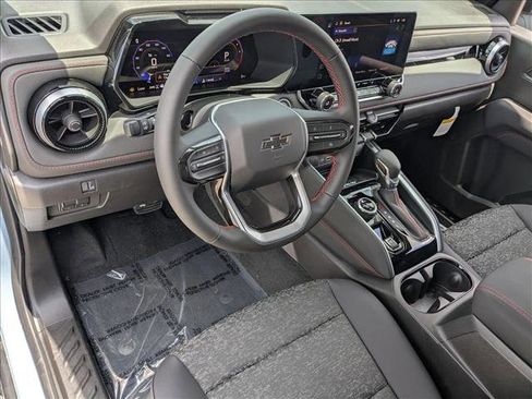 New 2026 Chevrolet Colorado Z71 image 3