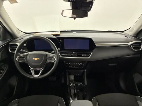 Certified 2024 Chevrolet TrailBlazer LT w/ LT Cold Weather Package FWD image 20