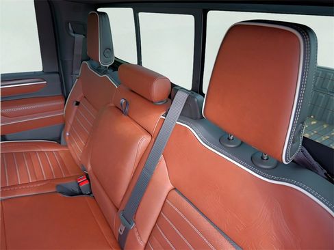 New 2026 GMC Sierra 2500 Denali Ultimate w/ Max Trailering Package image 24