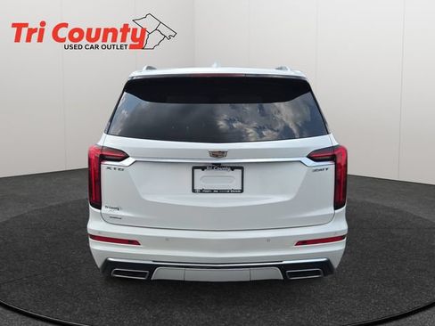 Used 2023 Cadillac XT6 Luxury AWD/4WD image 7