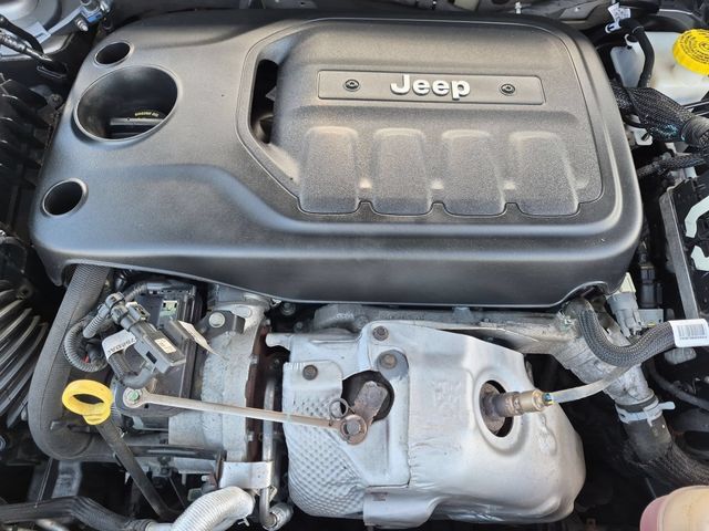 Used 2019 Jeep Cherokee Limited AWD/4WD image 23
