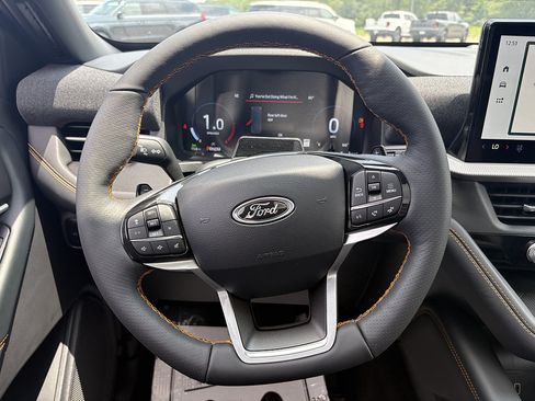 New 2026 Ford Explorer Tremor w/ Tremor Ultimate Package AWD/4WD image 26