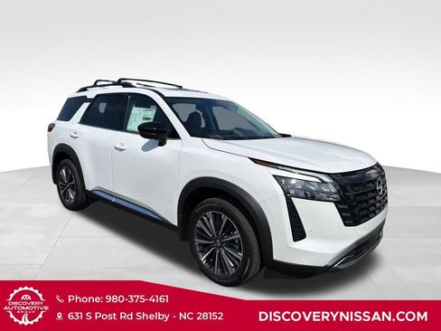 New 2026 Nissan Pathfinder Platinum AWD/4WD image 4