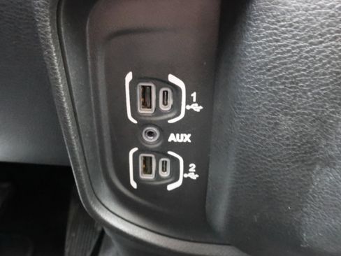 Used 2021 RAM 2500 Laramie image 44