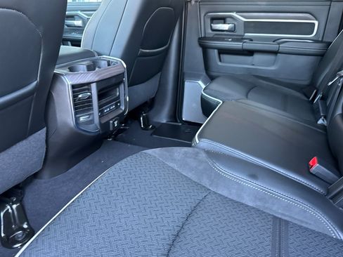 New 2026 RAM 2500 Laramie AWD/4WD image 11