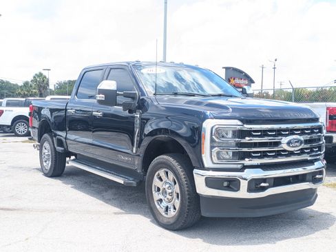 Used 2023 Ford F350 Lariat w/ Chrome Package AWD/4WD image 2