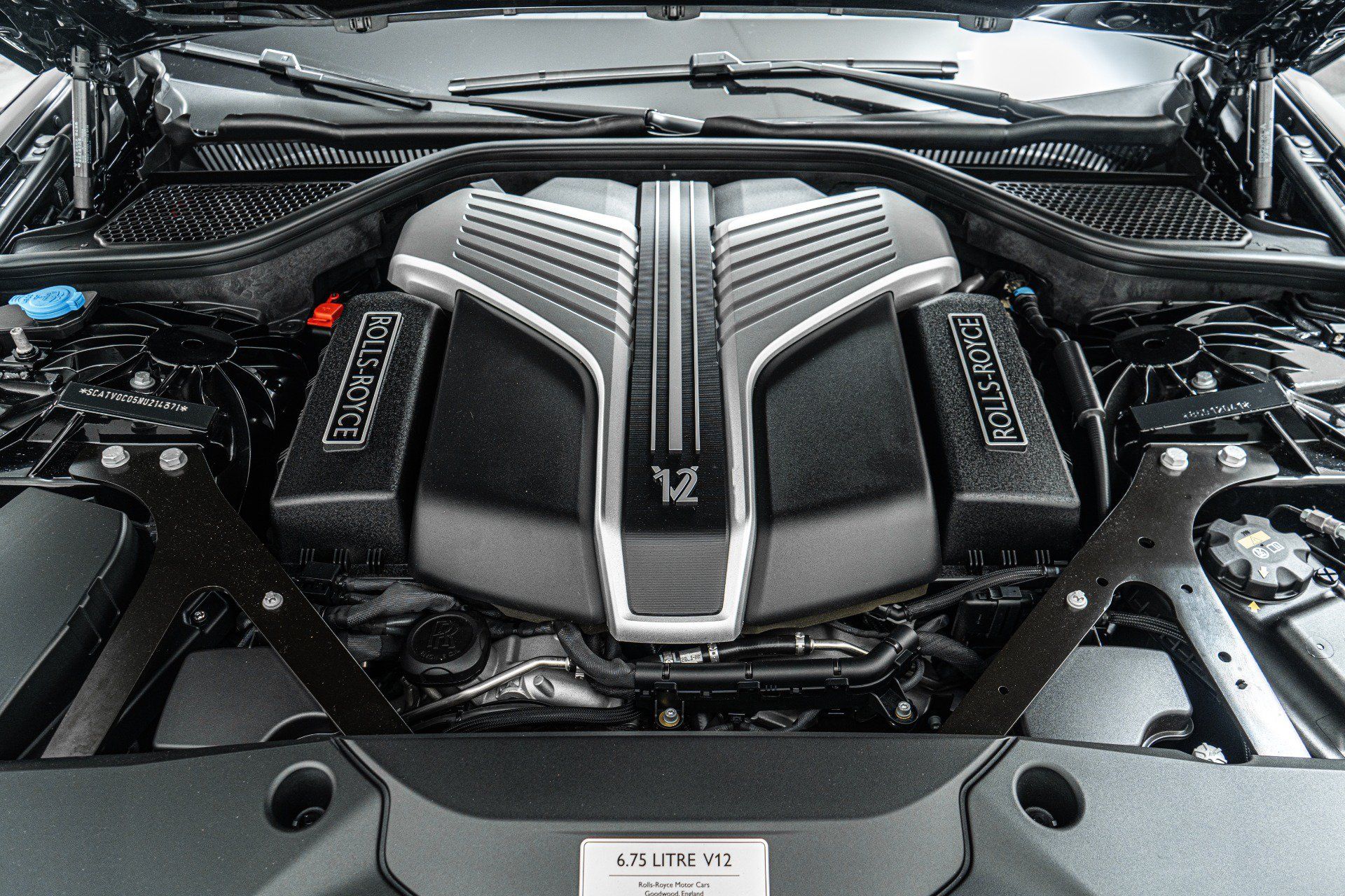 Used 2022 Rolls-Royce Ghost w/ Ghost Package AWD/4WD image 12