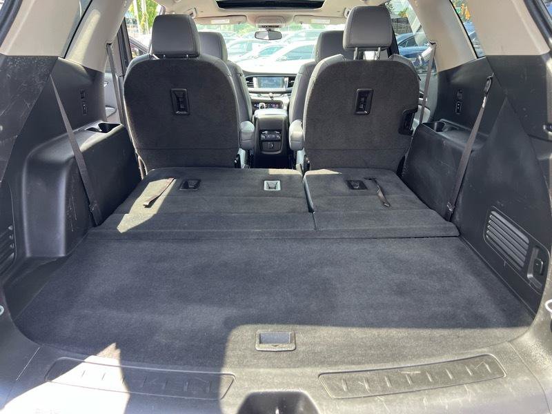 Used 2020 Buick Enclave Essence AWD/4WD image 11