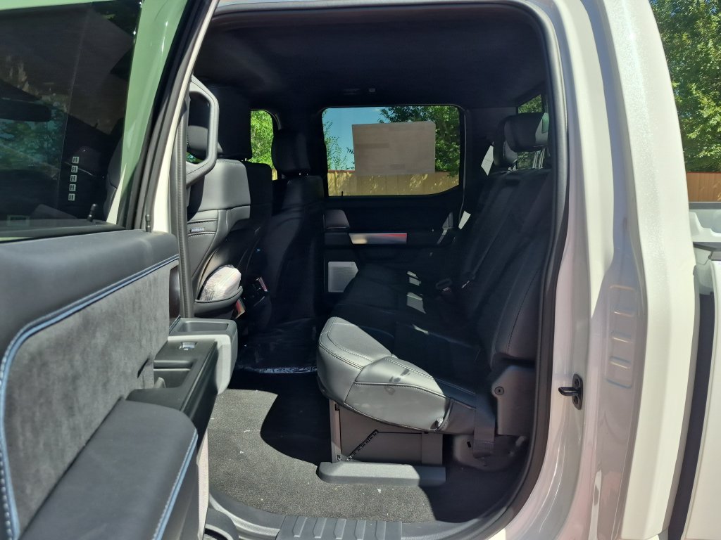 New 2026 Ford F250 Platinum w/ Tremor Off-Road Package AWD/4WD image 20