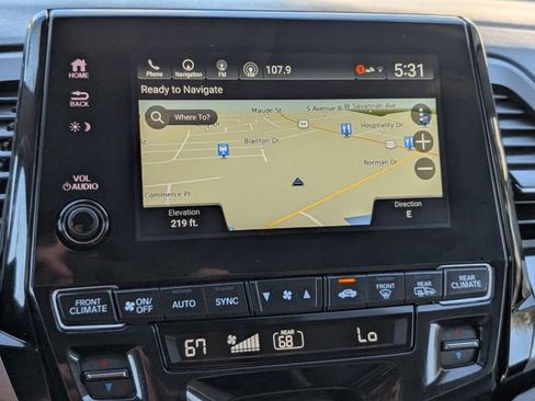 Used 2024 Honda Odyssey Touring image 19