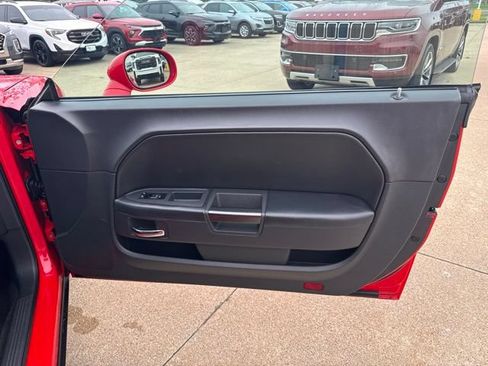 Used 2014 Dodge Challenger SXT Plus RWD image 22