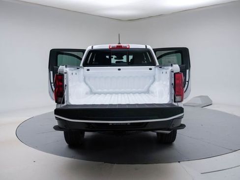 New 2026 Chevrolet Colorado W/T w/ WT Custom Package RWD image 20