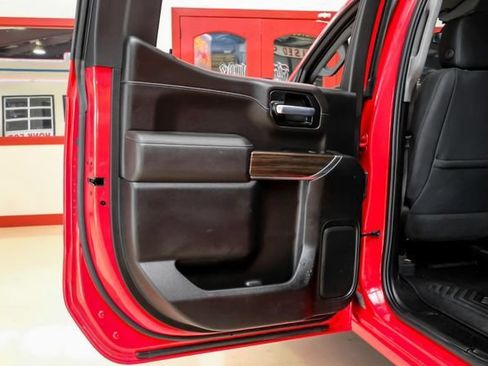 Used 2022 Chevrolet Silverado 1500 LT Trail Boss w/ Safety Package AWD/4WD image 46
