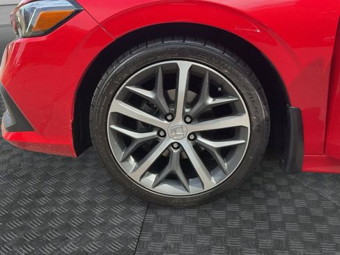 Used 2024 Honda Civic Touring image 14
