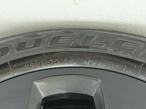 Used 2022 Land Rover Defender 110 S image 55