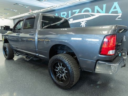 Used 2018 RAM 2500 Tradesman w/ Chrome Appearance Group AWD/4WD image 10