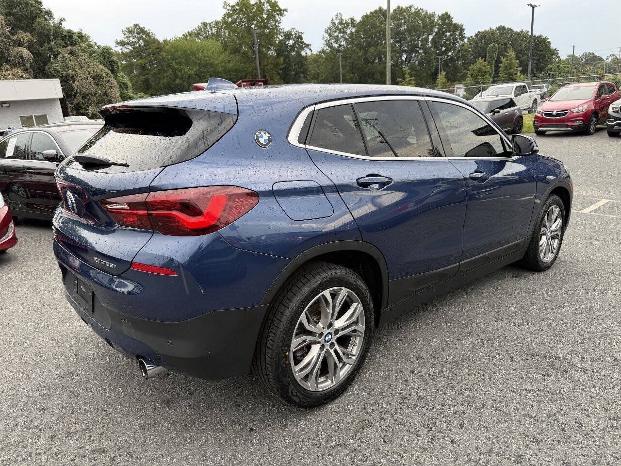 Used 2021 BMW X2 xDrive28i w/ Convenience Package AWD/4WD image 4