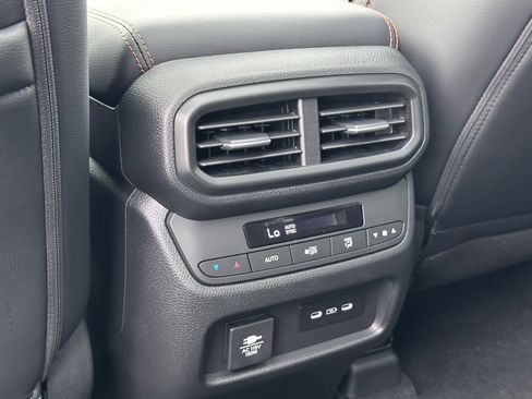 New 2025 Honda Pilot TrailSport image 19