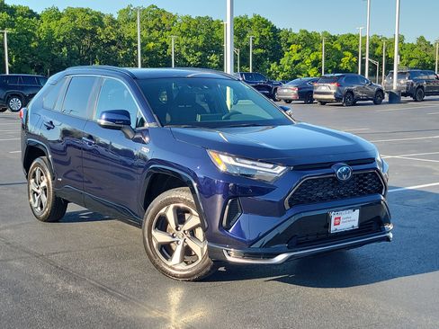 Certified 2024 Toyota RAV4 SE w/ Weather & Moonroof Package AWD/4WD image 2