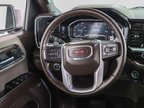 Used 2024 GMC Sierra 1500 SLT AWD/4WD image 13