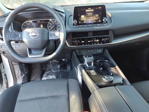 New 2026 Nissan Rogue SV image 9