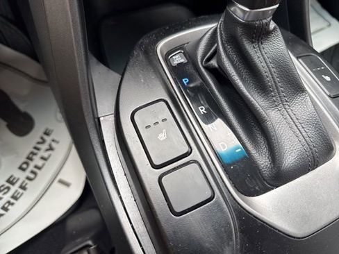 Used 2015 Hyundai Santa Fe Sport 2.0T image 22