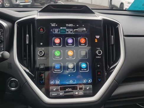 Used 2024 Subaru Ascent Limited w/ Technology Package image 28