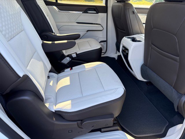 New 2027 GMC Acadia Denali FWD image 14