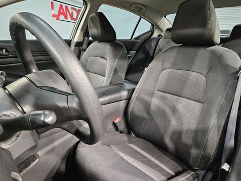 Used 2024 Nissan Altima 2.5 S FWD image 23