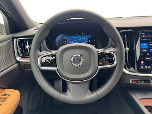 New 2026 Volvo V60 B5 Cross Country Ultra w/ Protection Package Premier AWD/4WD image 15